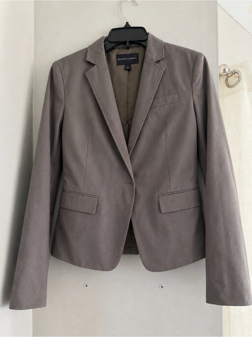 Banana Republic Women's Cotton Taupe Gray Single-Button Blazer